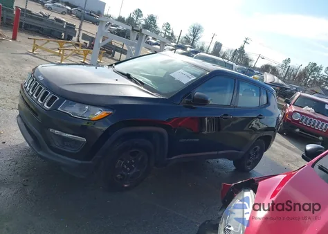 2021 Jeep Compass Sport Fwd z USA, uszkodzony, nr VIN 3C4NJCABXMT505220